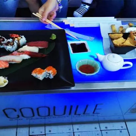 瑞拉斯科尔特德利阿拉贡内斯酒店 伊斯基亚